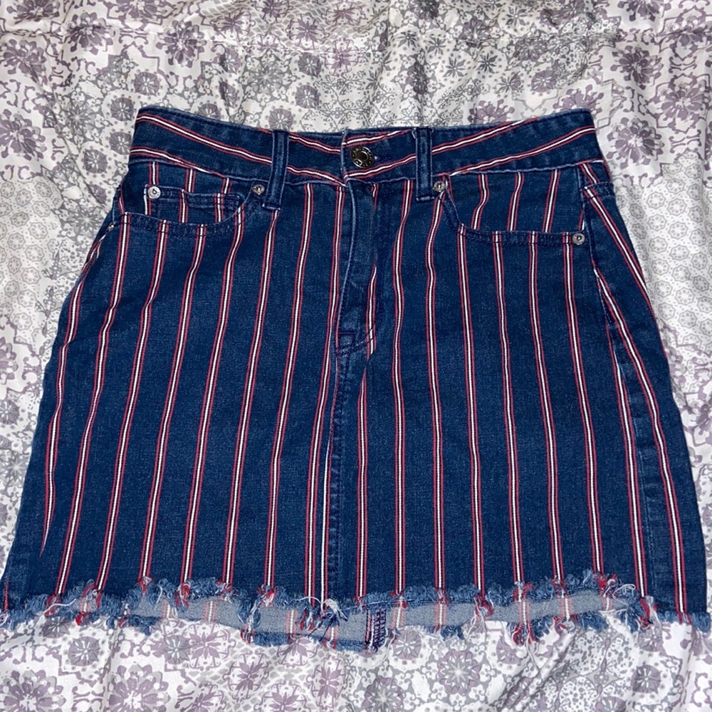 Blue Jean American eagle skirt, size 4